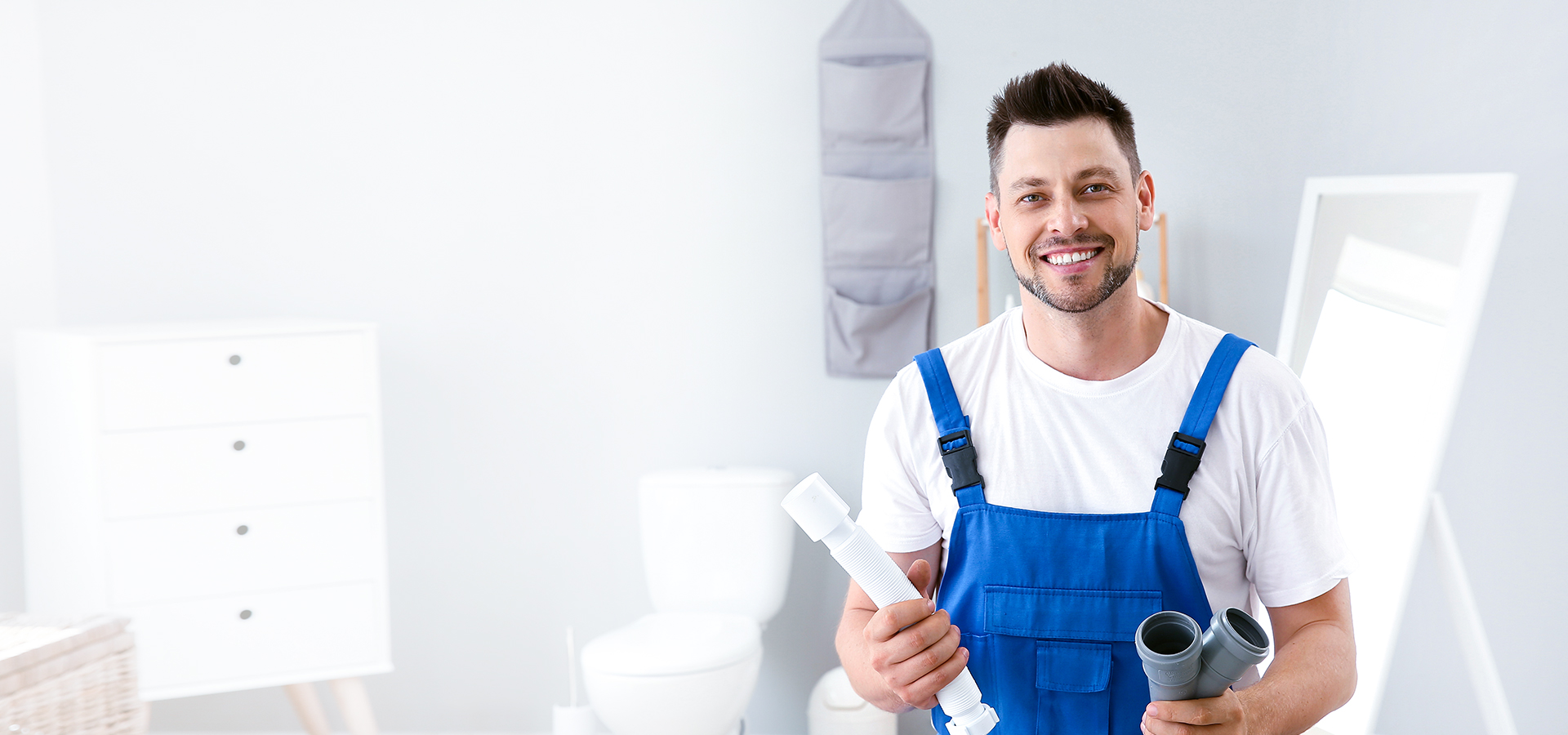 plumber plumber working