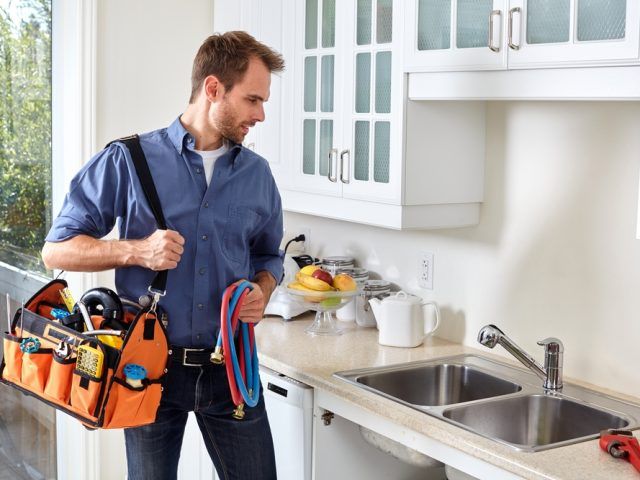 Hire a Plumber in Richmond